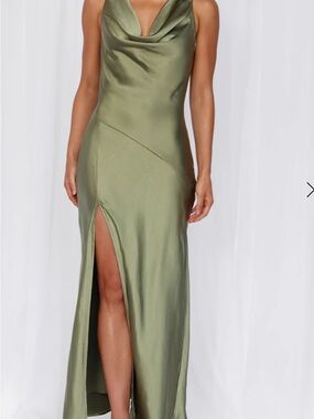 Hello Molly | Dresses | Hello Molly Test Of Time Maxi Green Dress M Nwt |  Poshmark